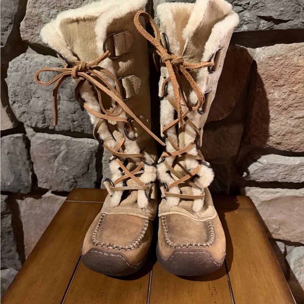 Sorel Women's Beige Fur-Lined Winter Boots